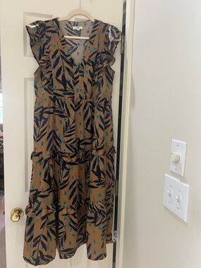 entro Tan Midi Dress with Navy and Teal Leaf Print